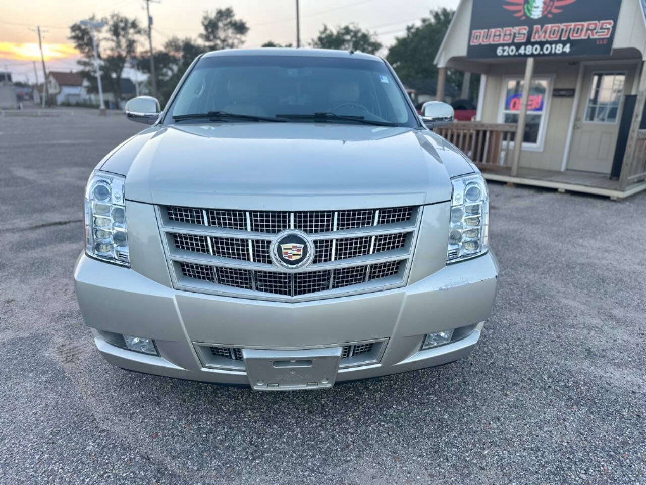 2014 Cadillac Escalade for sale at Dubb's Motors LLC in Great Bend, KS