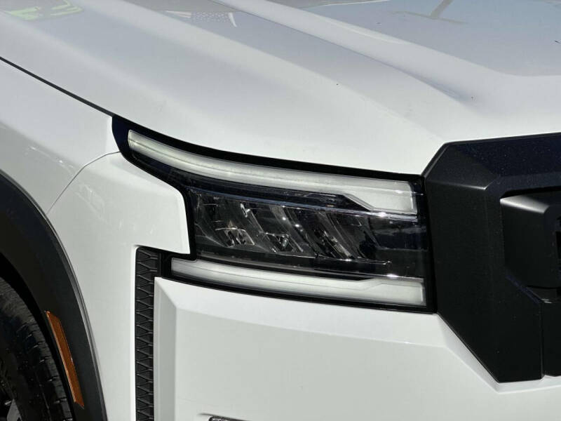 2023 Nissan Frontier