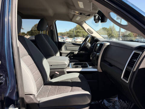 2020 RAM 1500 Classic SLT