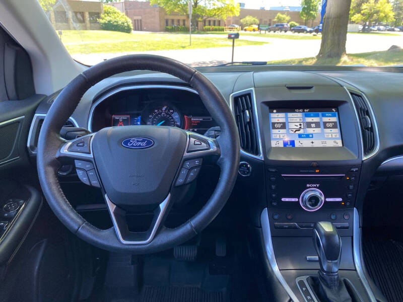 2018 Ford Edge Titanium