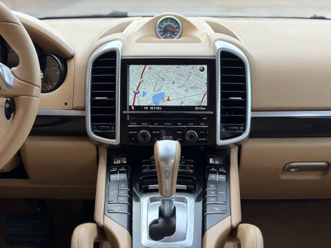 2012 Porsche Cayenne