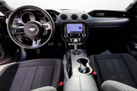 2020 Ford Mustang EcoBoost