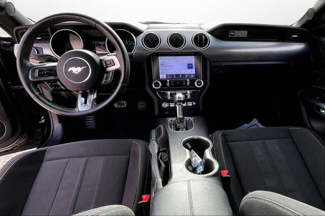 2020 Ford Mustang EcoBoost