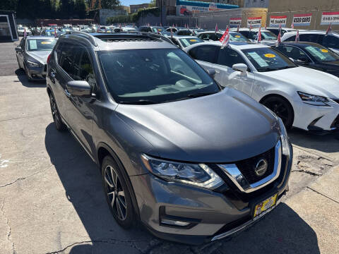 2020 Nissan Rogue SL