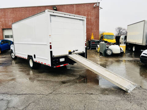 2017 Ford E-Series E-350 SD