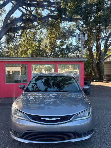 2015 Chrysler 200 LX