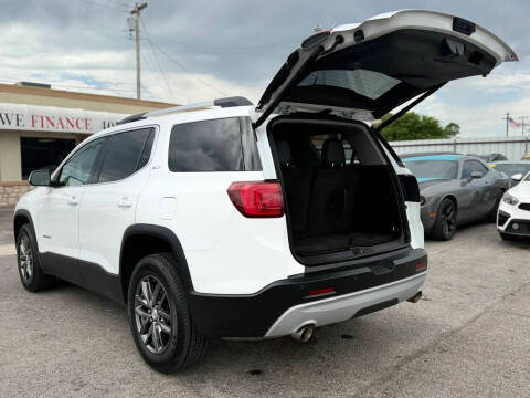 2017 GMC Acadia SLT-1