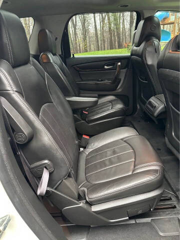 2013 GMC Acadia Denali