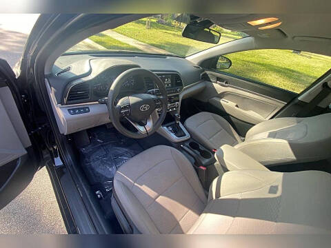 2020 Hyundai Elantra