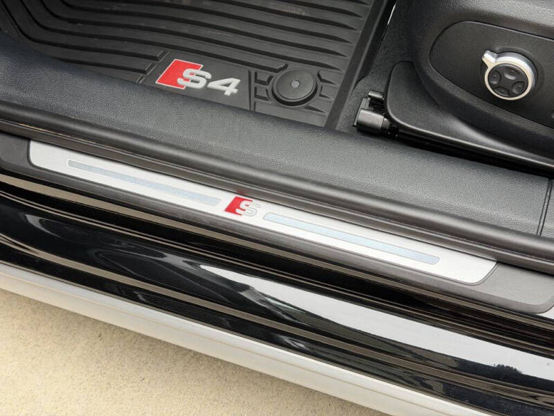 2022 Audi S4 3.0T quattro Premium Plus