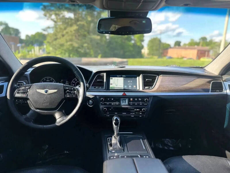 2015 Hyundai Genesis