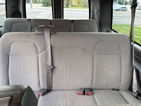 2023 Chevrolet Express LS 3500