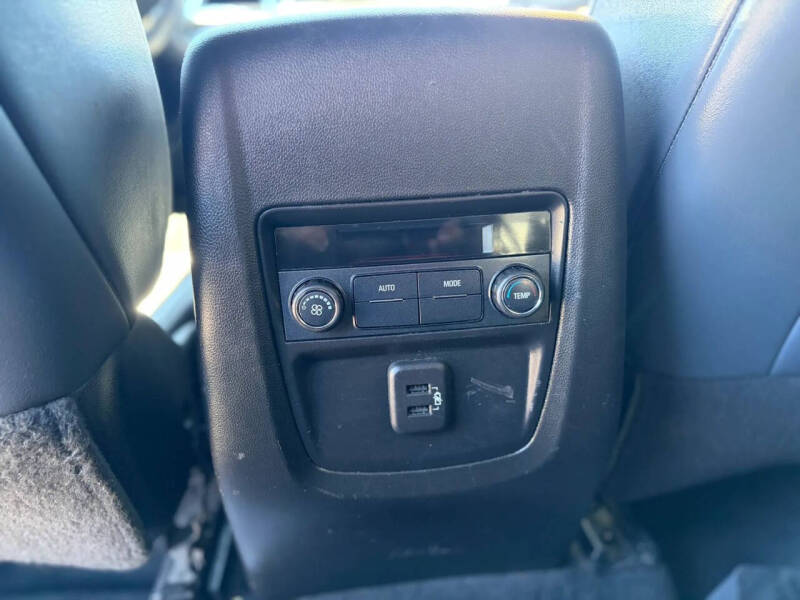 2022 Buick Enclave Essence