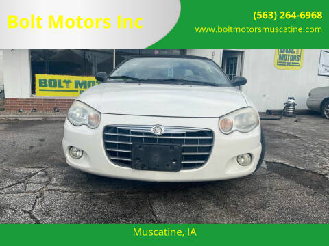 2004 Chrysler Sebring for sale at Bolt Motors Inc in Muscatine IA