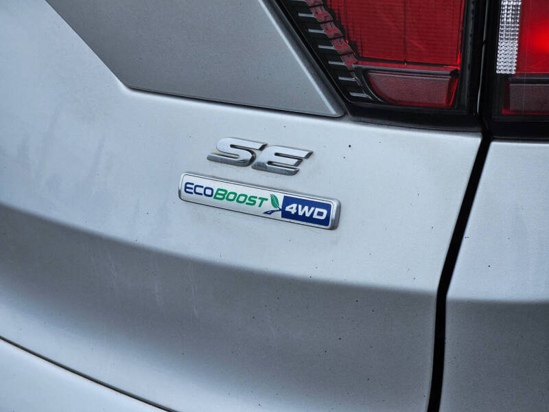 2018 Ford Escape SE