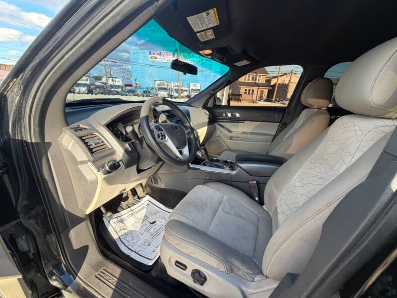 2013 Ford Explorer