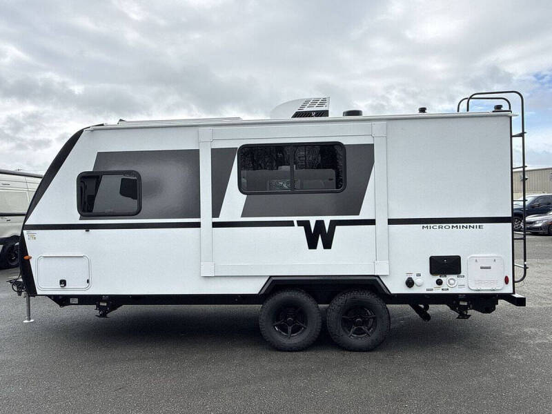 2026 Winnebago Micro Minnie