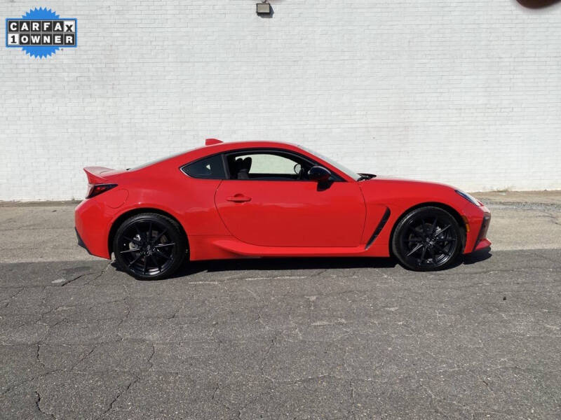 2024 Toyota GR86 Premium