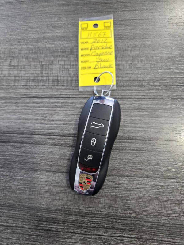 2012 Porsche Cayenne S