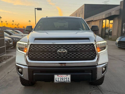 2014 Toyota Tundra SR5