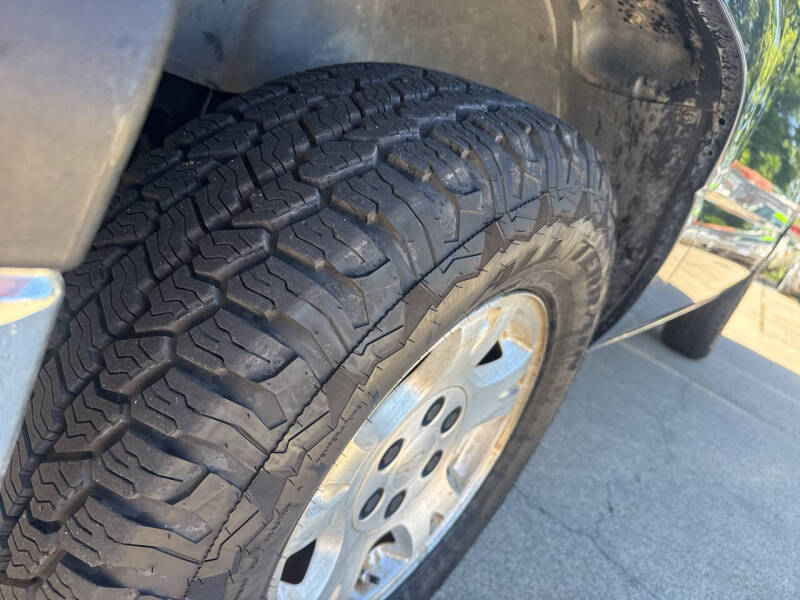 2006 Chevrolet Avalanche LS 1500