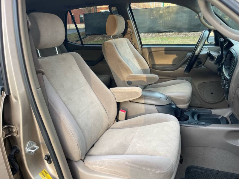 2007 Toyota Sequoia SR5