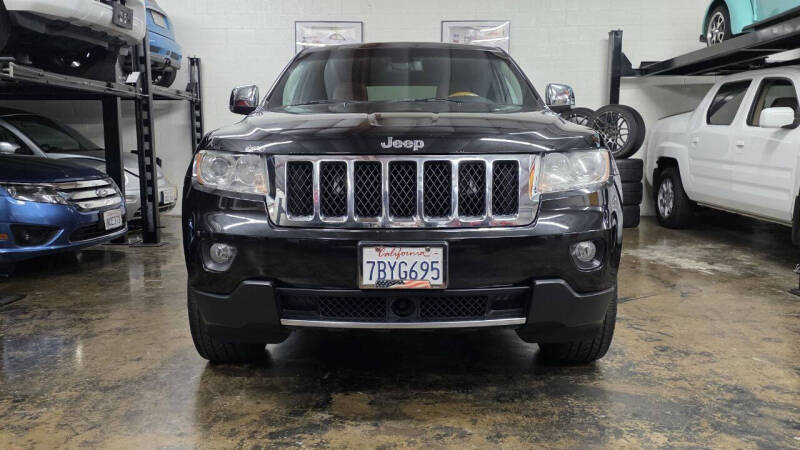 2013 Jeep Grand Cherokee Overland Summit