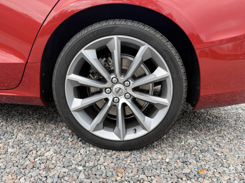 2019 Volvo S60 T6 Momentum