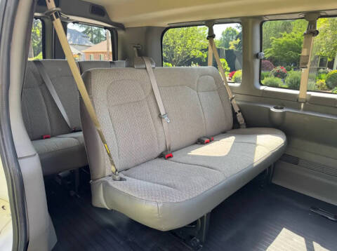 2018 Chevrolet Express LS 2500