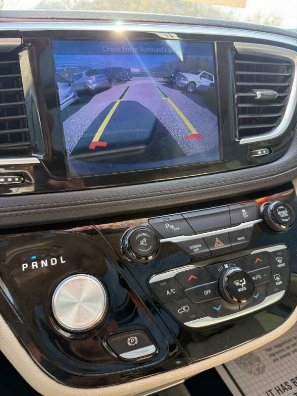 2017 Chrysler Pacifica Limited