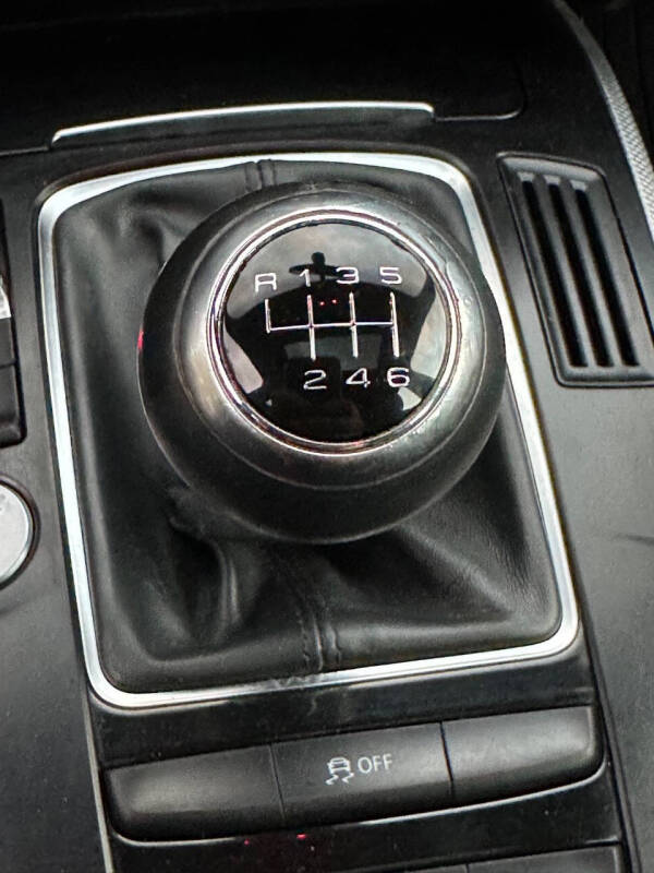 2016 Audi A4 2.0T quattro Premium Plus