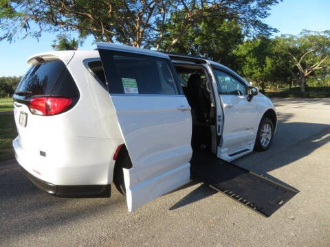 2021 Chrysler Voyager LXi