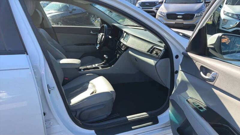 2017 Kia Optima EX
