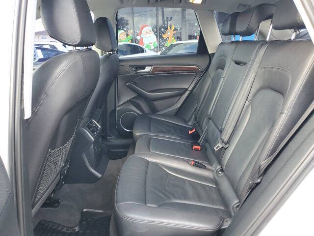 2016 Audi Q5 2.0T quattro Premium Plus