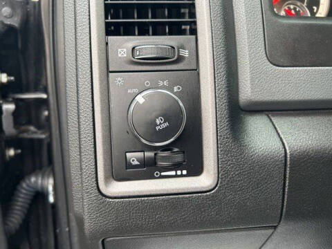 2018 RAM 1500 Express