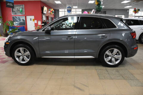 2018 Audi Q5 2.0T quattro Premium Plus