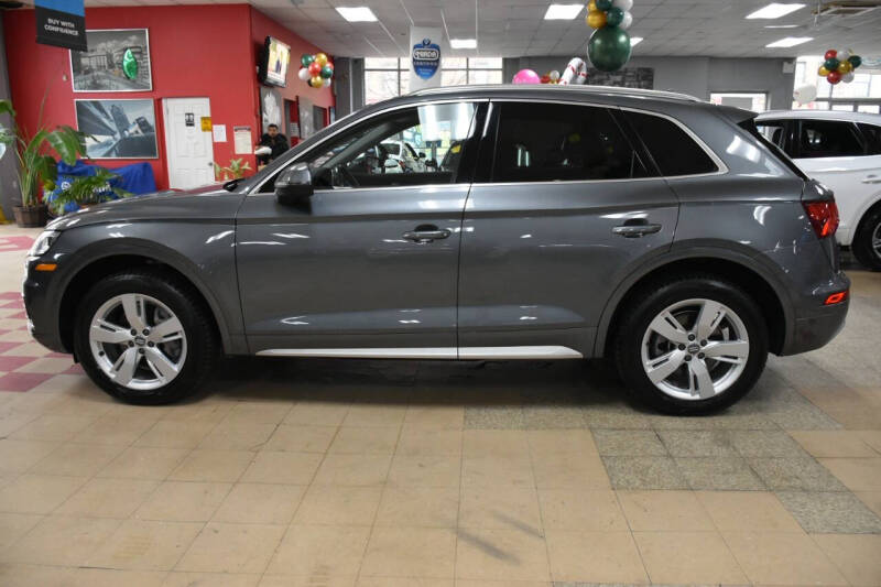 2018 Audi Q5 2.0T quattro Premium Plus