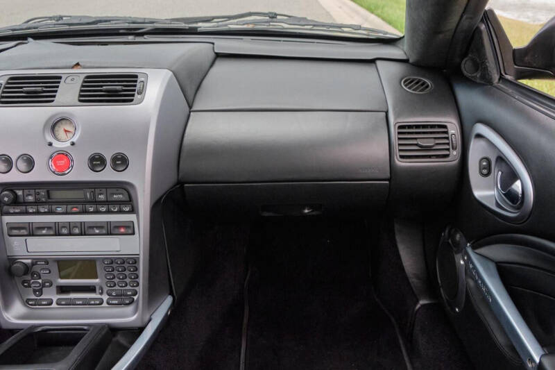 2003 Aston Martin V12 Vanquish