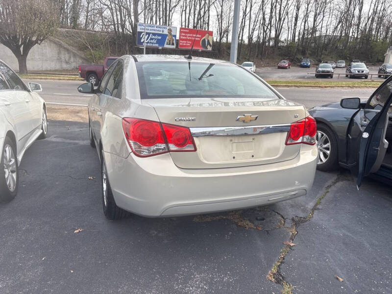 2011 Chevrolet Cruze LT