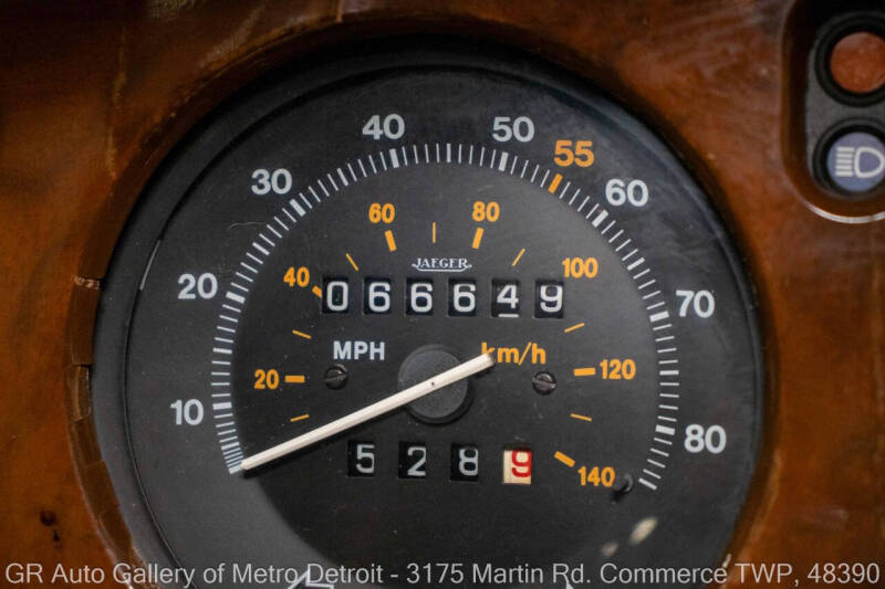 1982 Rolls-Royce Silver Spirit