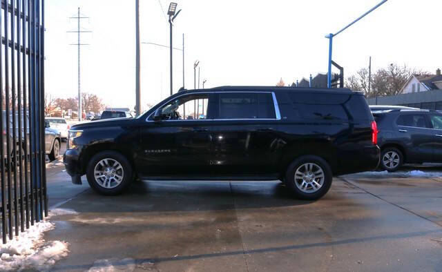 2017 Chevrolet Suburban LT