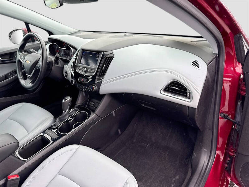 2019 Chevrolet Cruze Premier