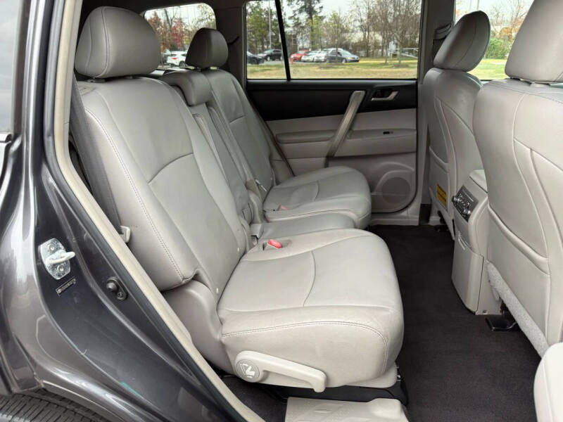 2012 Toyota Highlander