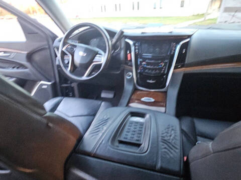 2017 Cadillac Escalade ESV Premium Luxury