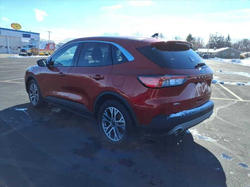 2022 Ford Escape SEL