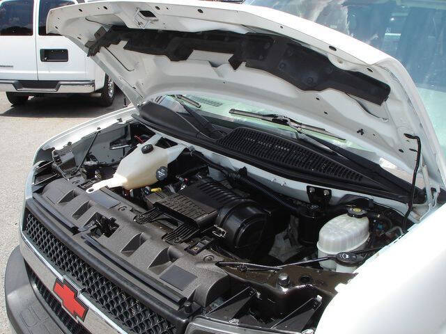 2017 Chevrolet Express LT 3500