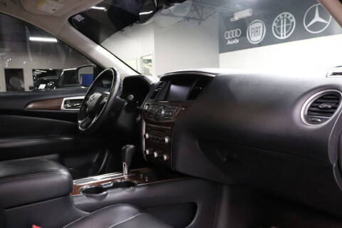 2020 Nissan Pathfinder Platinum