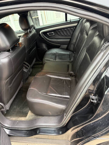 2013 Ford Taurus SEL