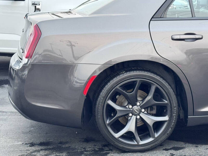 2021 Chrysler 300 S V6