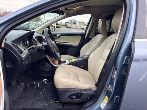 2017 Volvo XC60 T5 Inscription